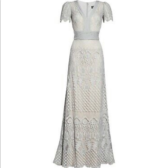 SALE Tadashi Shoji Petite V-Neck Lace Gown - Picture 6 of 8